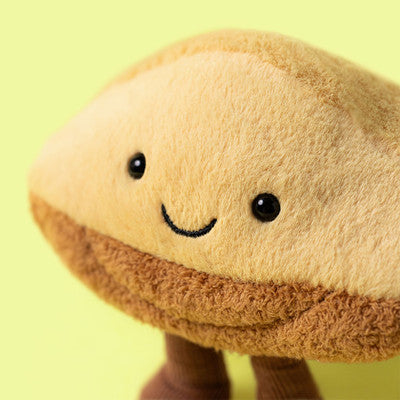 Amuseables May Macaron